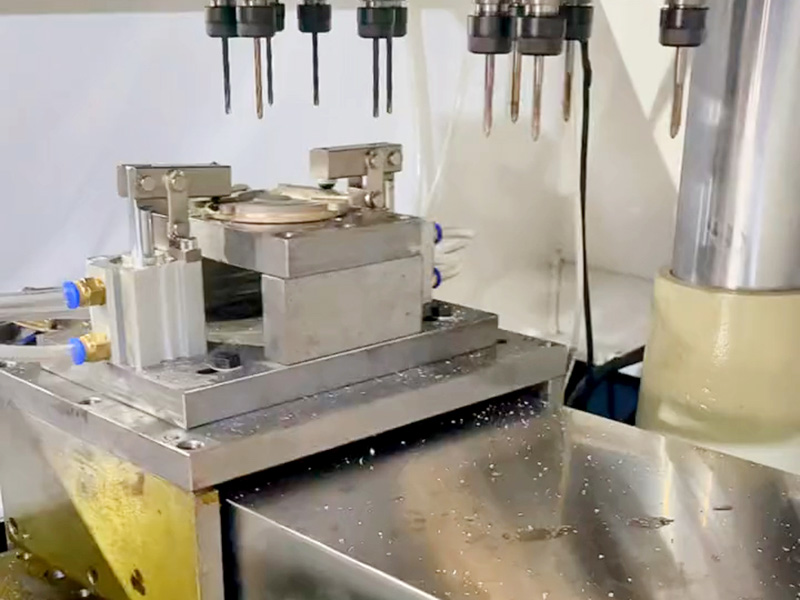 高速鉆攻機好不好？設備特點！