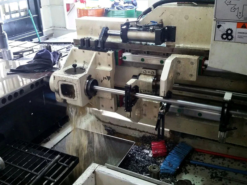 深孔鉆雙斜孔怎樣鉆呢？