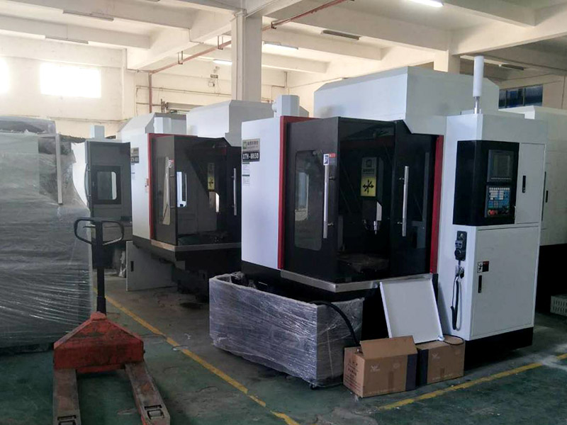 國內(nèi)有沒有陶瓷專用雕銑機？