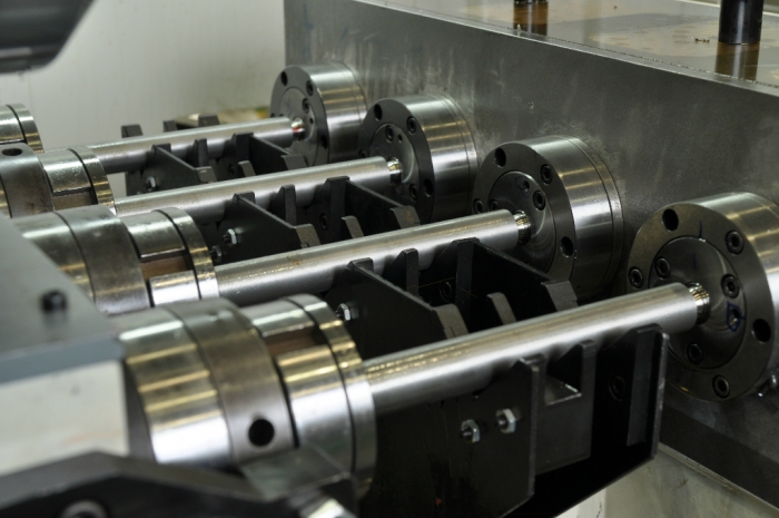 如何保證立式深孔鉆的精準度要求？