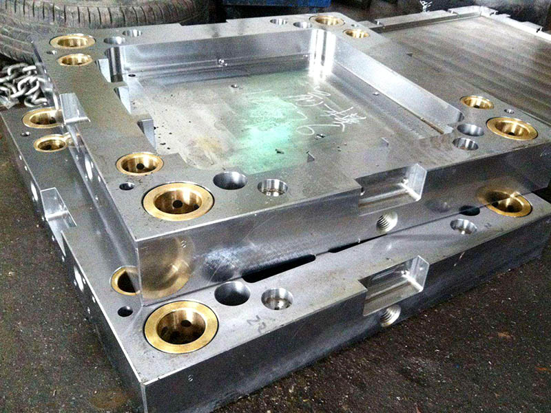 深孔鉆加工為什么會偏斜很大？