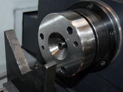 深孔鉆機(jī)床的3大加工系統(tǒng)及其加工應(yīng)用，精度分析